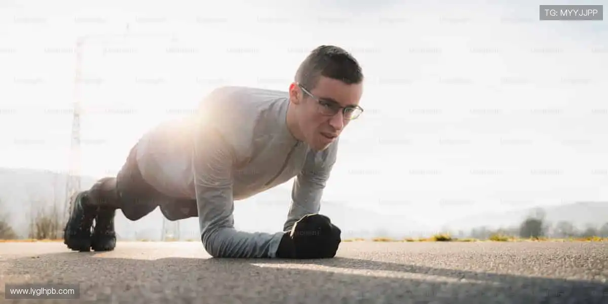 一键开启直播,弹幕互动,和全球球迷一起沸腾💬🌍